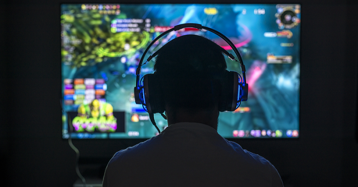 Dokter Tirta Beberkan Bahaya Kecanduan Game Pada Anak