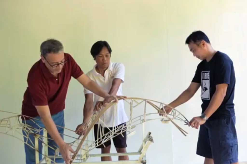 Intip Motor Unik dari Kayu