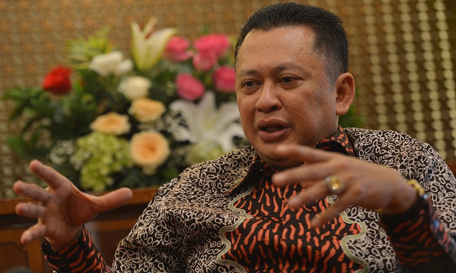Bertahan di Era Bamsoet
