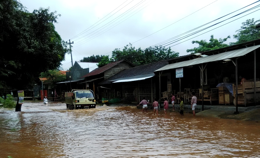 Saat Daerah Lain Berkubang Banjir, Jepara Justru Krisis Air