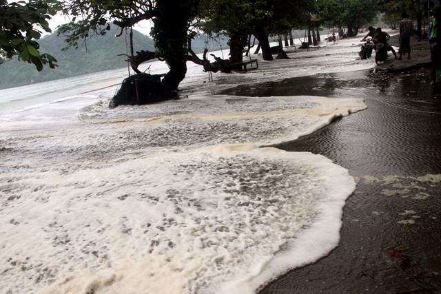 Jakarta Ambles karena Eksploitasi Air Berlebihan
