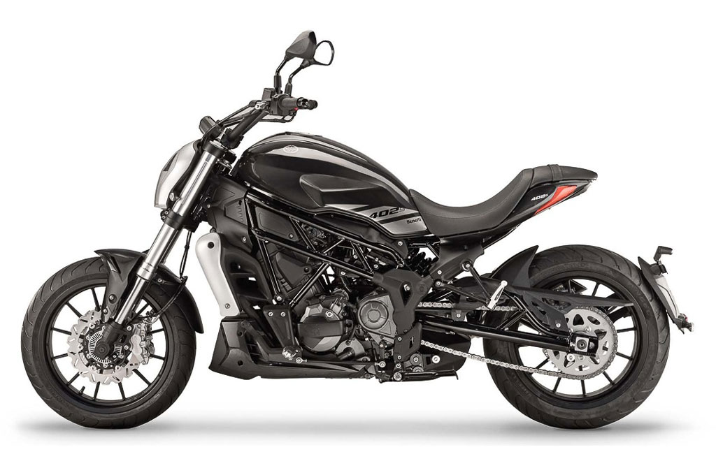 Benelli 402S, Versi Lain dari Ducati XDiavel