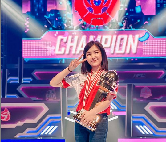 Ini 5 Kartini Indonesia di Dunia ESports, Prestasinya Mentereng