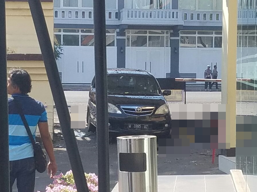 Ledakan Bom Mengguncang Mapolrestabes Surabaya