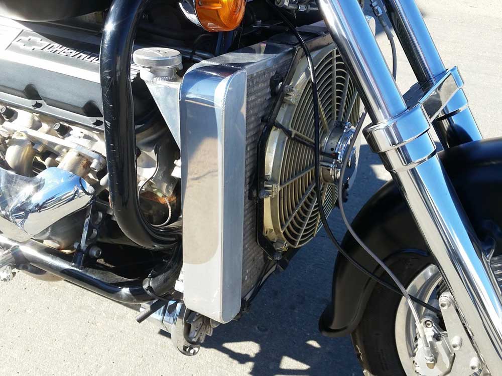 Motor Kustom Ini Pinjam Mesin Chevrolet 8.200 cc