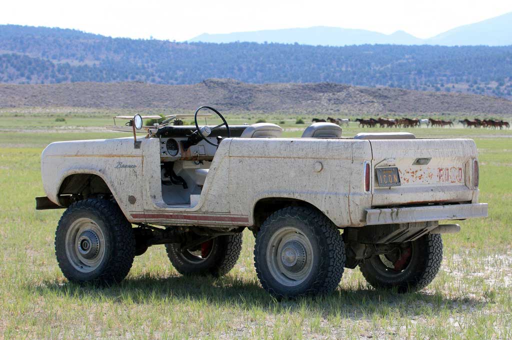 Gaya Klasik Restomod Bronco BR Derelict
