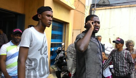 BNN Tangkap Belasan Warga Asing di Tanah Abang 