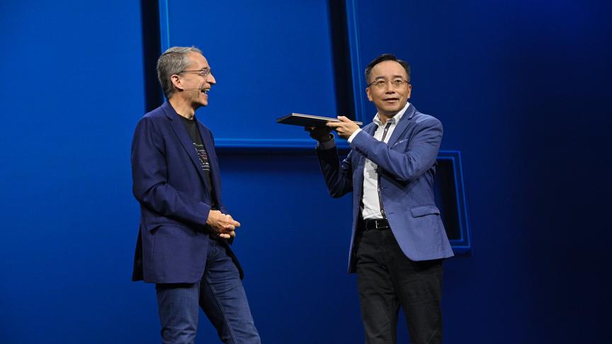 Intel Pamer Prosesor Core Ultra, Bawa Kemampuan AI Tercanggih ke Laptop