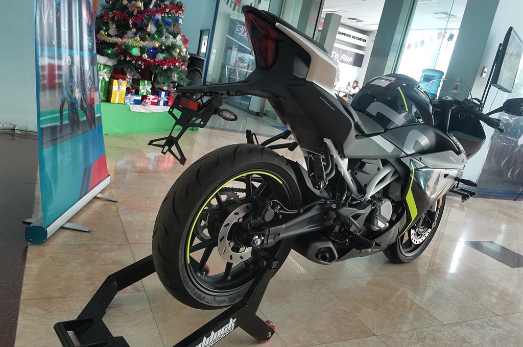 CFMoto 250RR Tawarkan Paket Lengkap Sunmori
