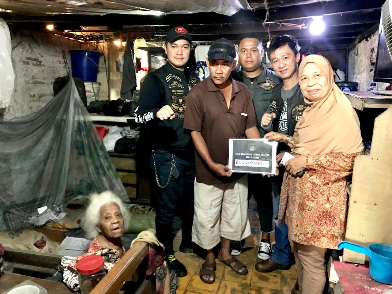 Program Bakti Sosial dari HOG Anak Elang Jakarta
