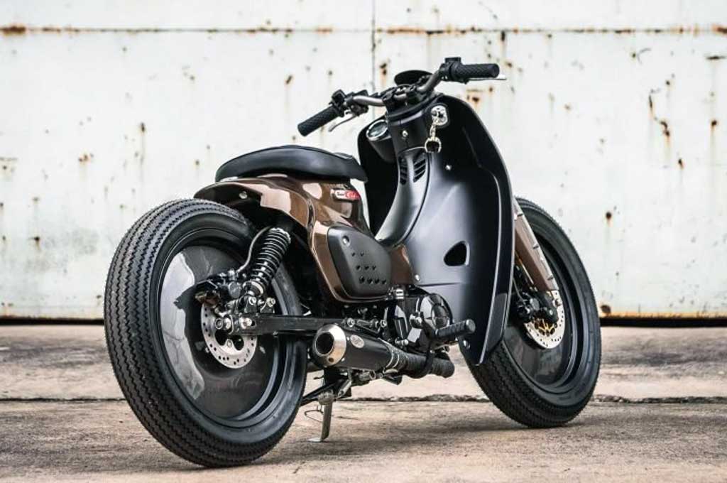 Tampilan Modis Honda Super Cub 1958 Bergaya Bobber