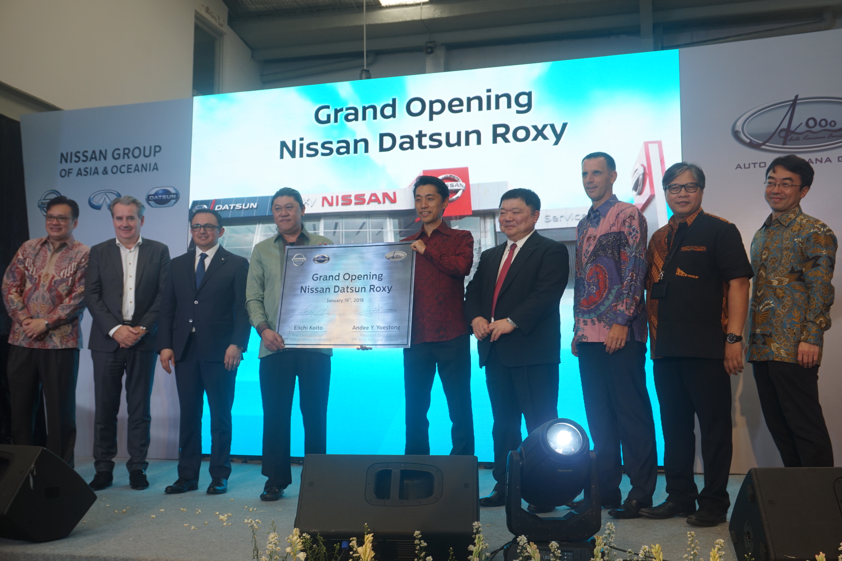 Bergabung dengan Nissan, Andee: Mobil Listriknya Canggih!