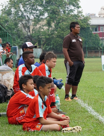 Menang Dramatis di Final, Asiop Apacinti Juara IJSL 2017