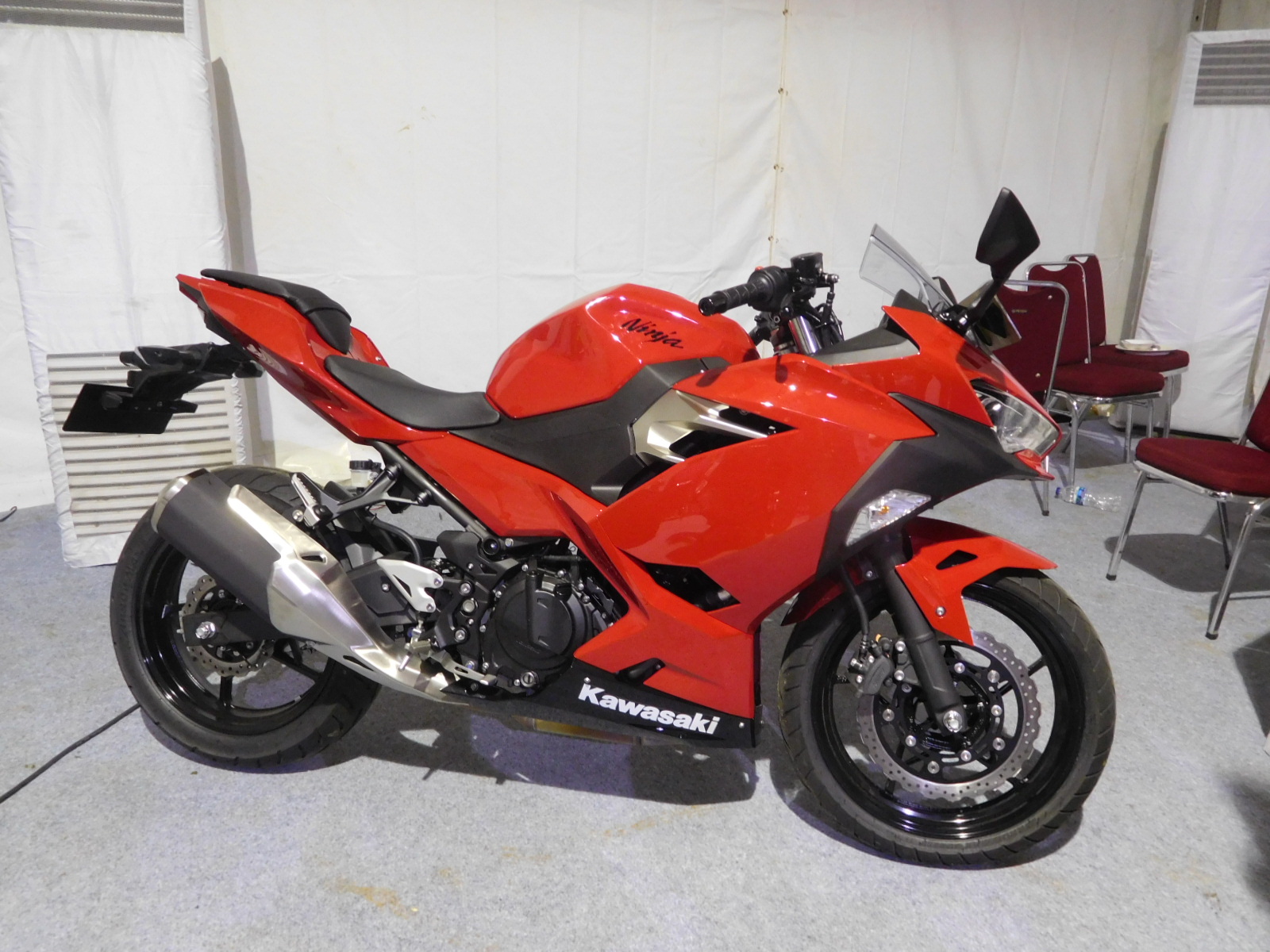 All New Kawasaki Ninja 250 Mengaspal di KBW