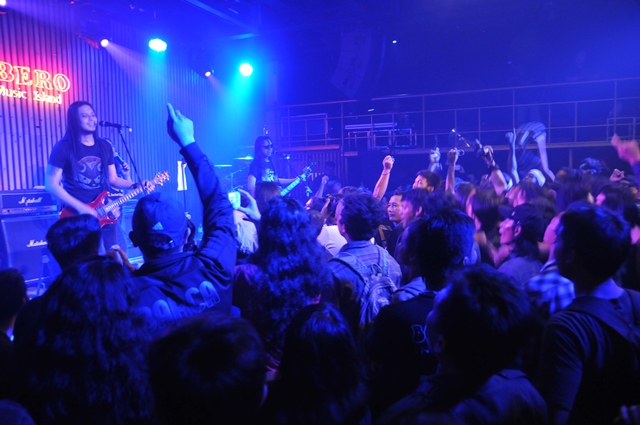 Konser Boomerang dan Power Slaves, Rock n Roll Tak Ada Matinya