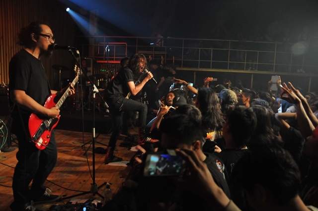 Konser Boomerang dan Power Slaves, Rock n Roll Tak Ada Matinya
