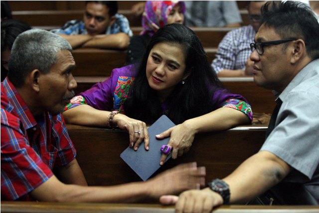 Damayanti Pakai Kode Jahitan Buat Terima Duit Suap