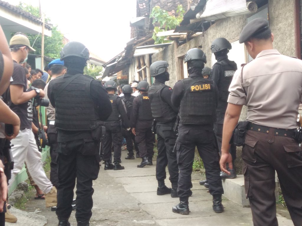 4 Paspor Disita dari Rumah yang Digeledah Densus di Solo