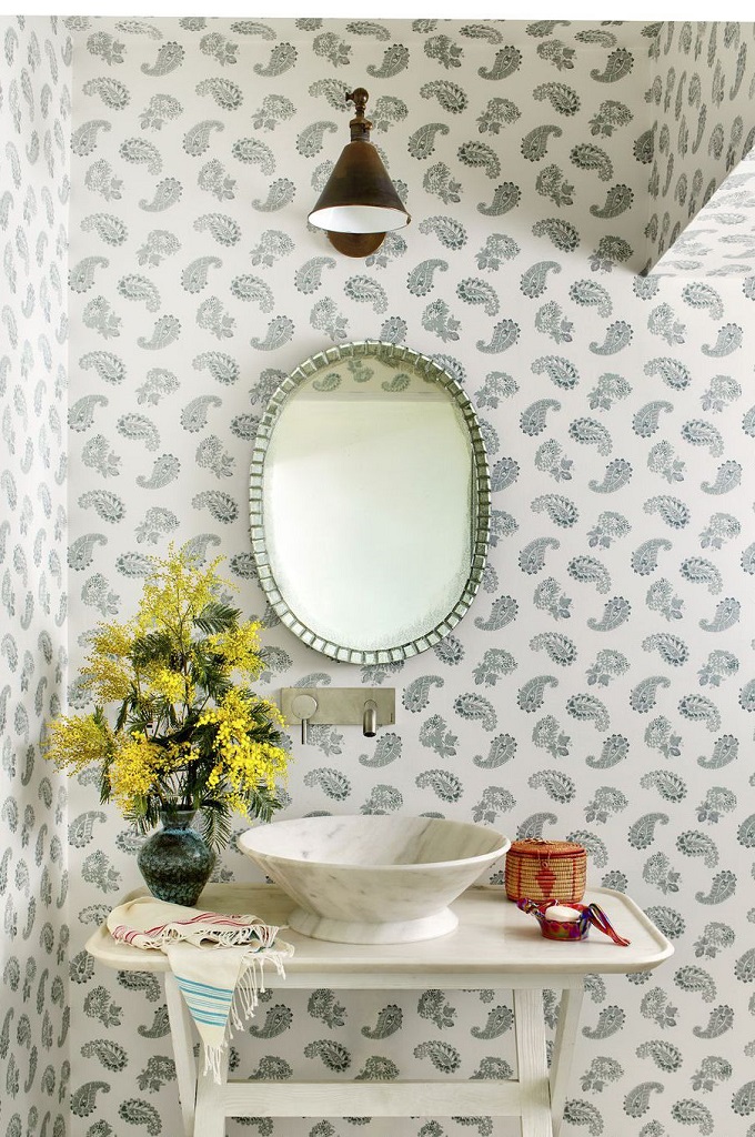 Cara Bikin Kamar Mandi Kecil Tampil Ciamik