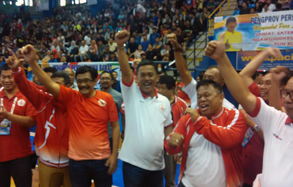 Djarot Puas Saksikan Kemenangan Tim Basket Putri Jakarta