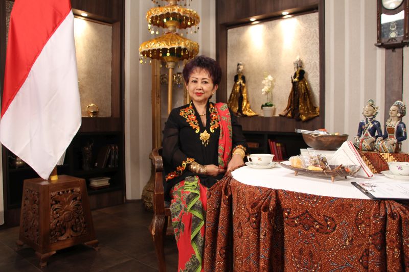 Fashion and Culinary Diplomacy Menjadi Andalan Dubes Wening dalam Promosi Indonesia di Channel 6 TV
