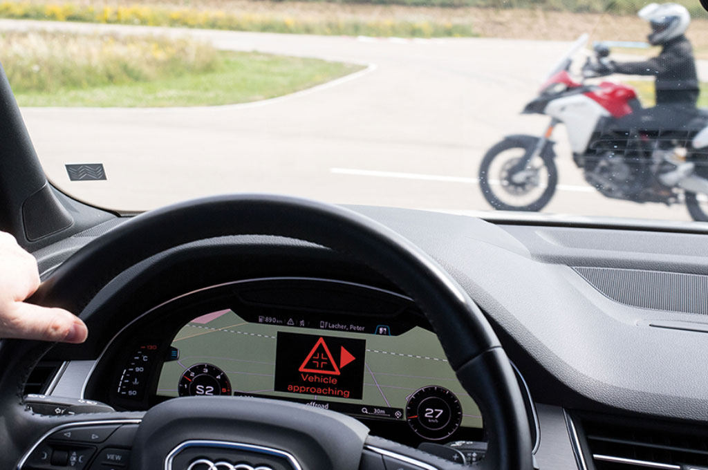 Motor Ducati Bisa Bicara dengan Mobil Audi, Kok Bisa?