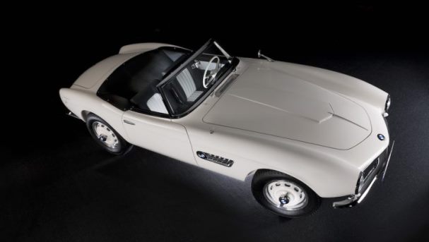 Puluhan Tahun Hilang, BMW Elvis Presley Ditemukan