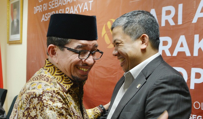 Balada Fahri Hamzah dan Drama PKS