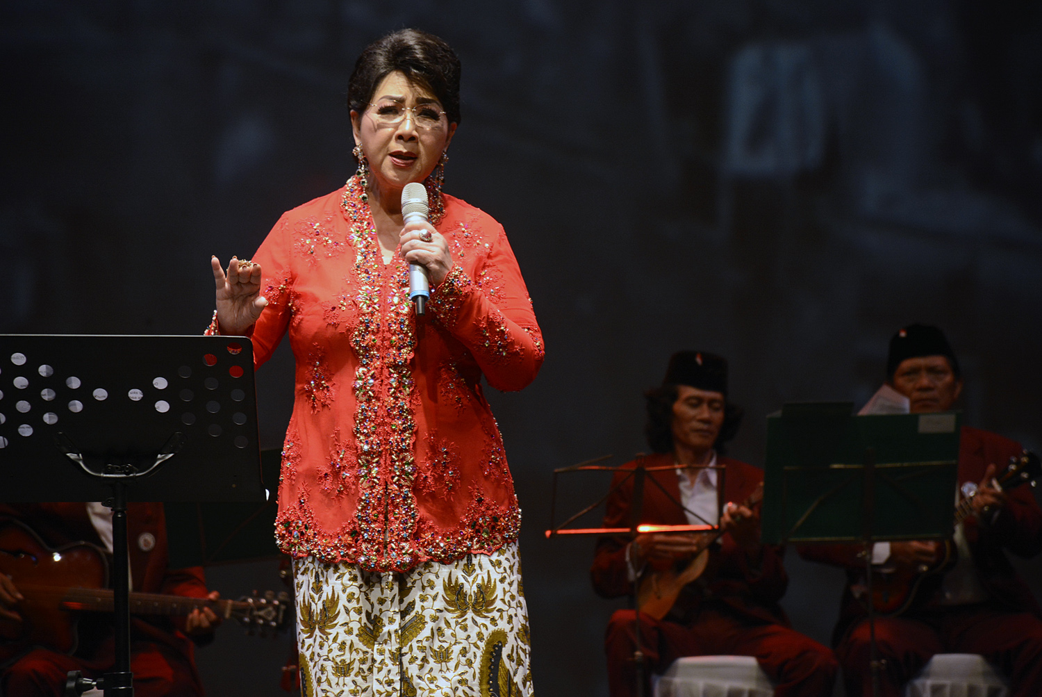Kunci Titiek Puspa Menghasilkan Karya Abadi
