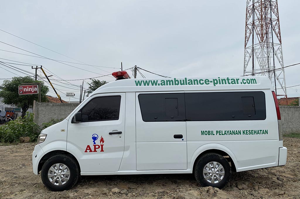 DFSK Super Cab Bertransformasi Menjadi Mobil Ambulans