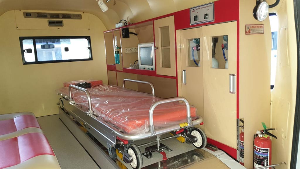 Operasi DFSK Super Cab Berubah Jadi Ambulans