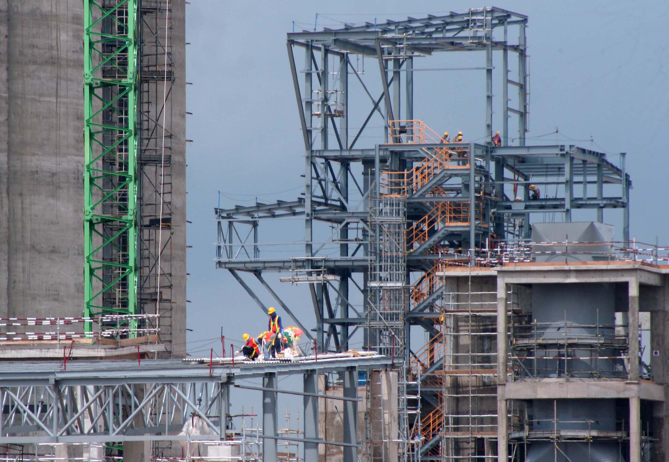 Pabrik di Tuban Buat Holcim Lebih Hemat