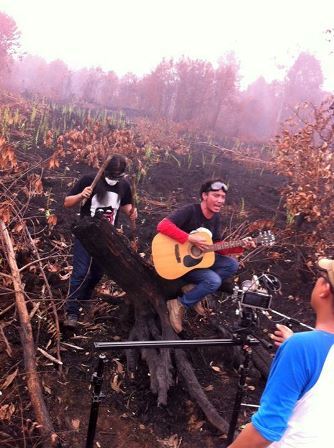 Boomerang & Greenpeace Indonesia Tinjau Langsung Lokasi Kebakaran Hutan