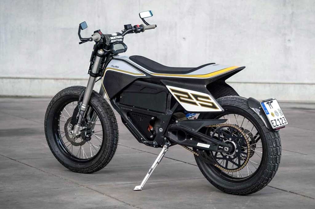 Desain Simpel Zero FX Flat Tracker Hasil Karya Nick Graveley