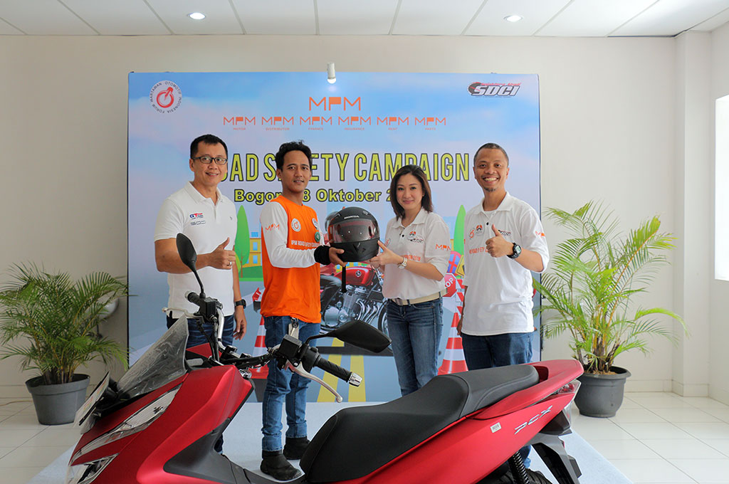 Puluhan <i>Bikers</i> Belajar <i>Safety Riding</i> di Hari Sumpah Pemuda