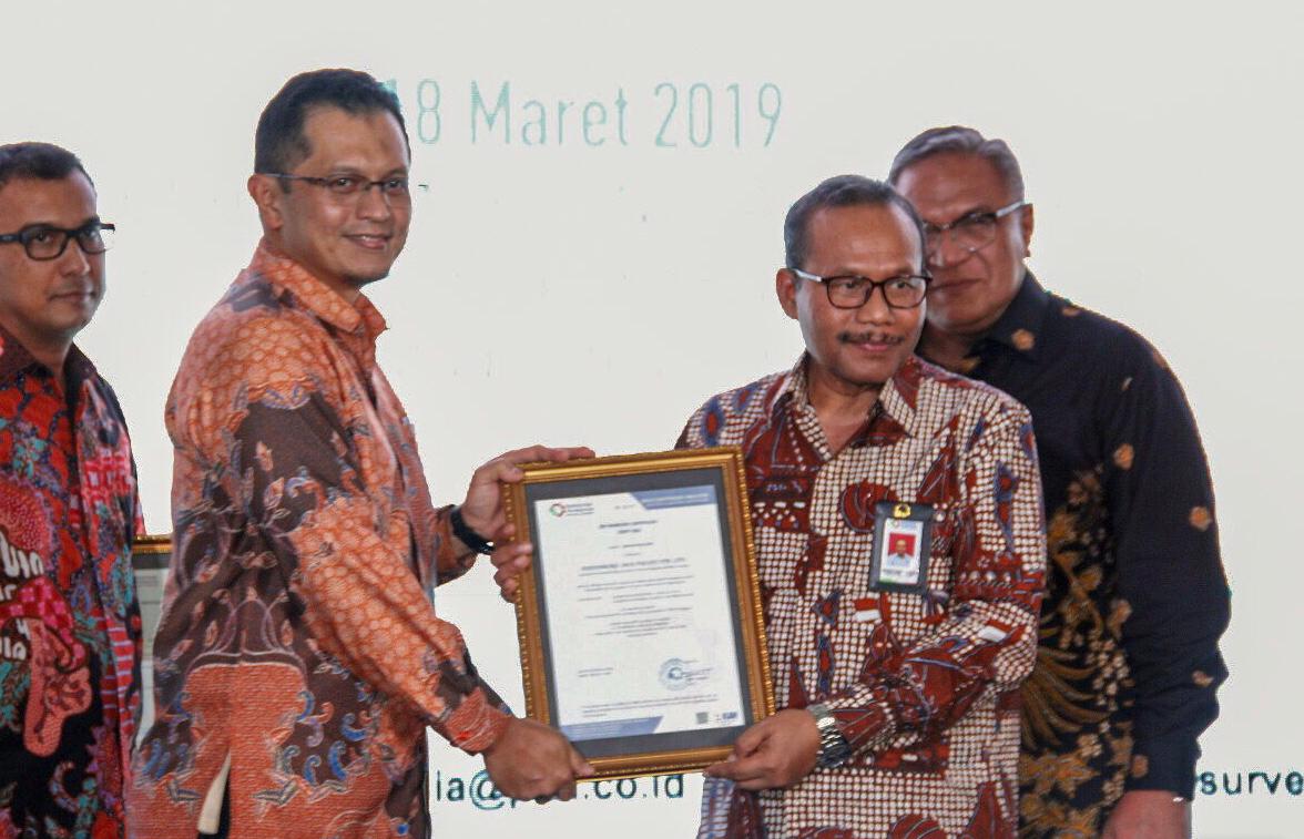 Produsen Pelumas Berpacu Kantongi Sertifikasi SNI