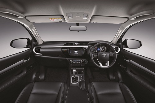 Dukung Roda Perekonomian dari New Toyota Hilux