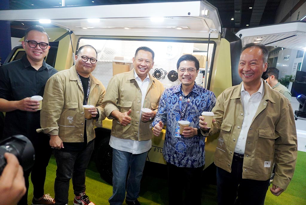 Toyota Rangga Concept Jadi Coffee Shop Berjalan
