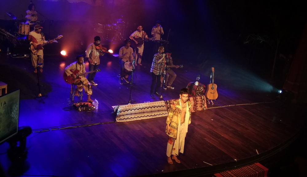 Ritual Fourtwnty Merayakan Kehidupan di Konser Liztomania