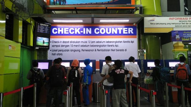 PT KAI Siapkan 19 Kereta Tambahan untuk Pemudik