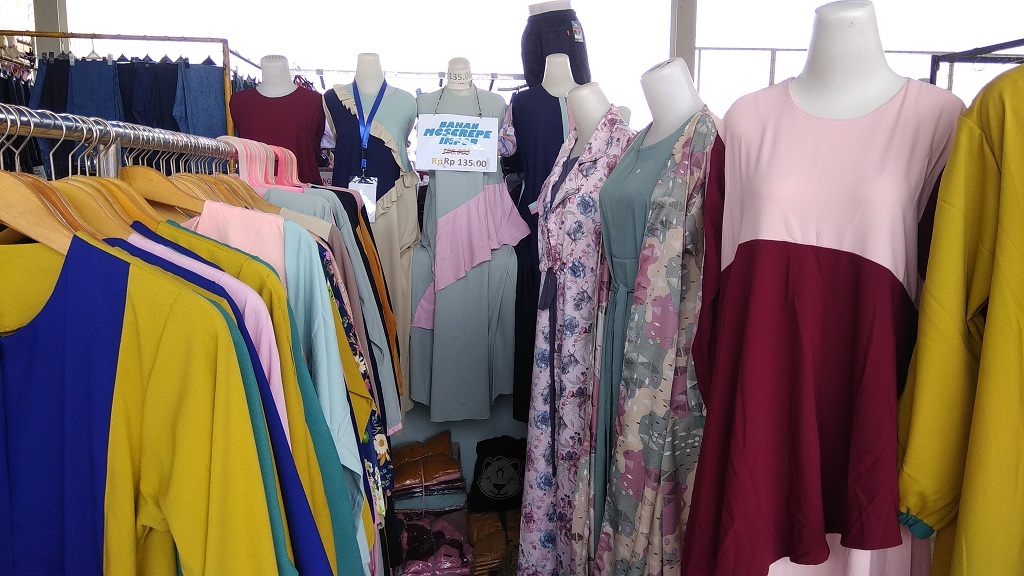 Gamis Sabyan Paling Diburu di Tanah Abang