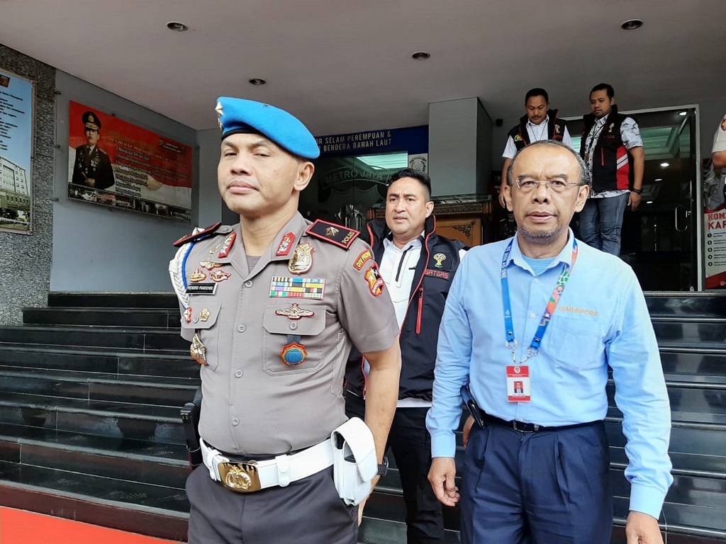 Kemenpora Minta Sejumlah Pemilik Klub Bola Dipantau