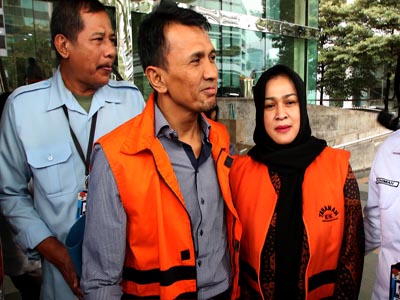 Gatot Pujo dan Evy Didakwa Suap Hakim PTUN Medan USD27 Ribu