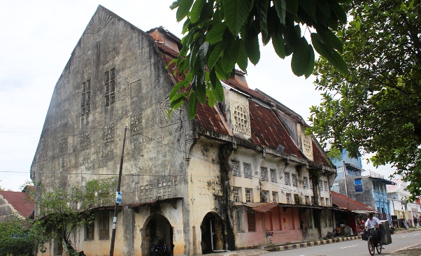 Kisah Masa Lampau dari Batang Arau
