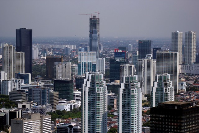 Jakarta Ambles karena Eksploitasi Air Berlebihan