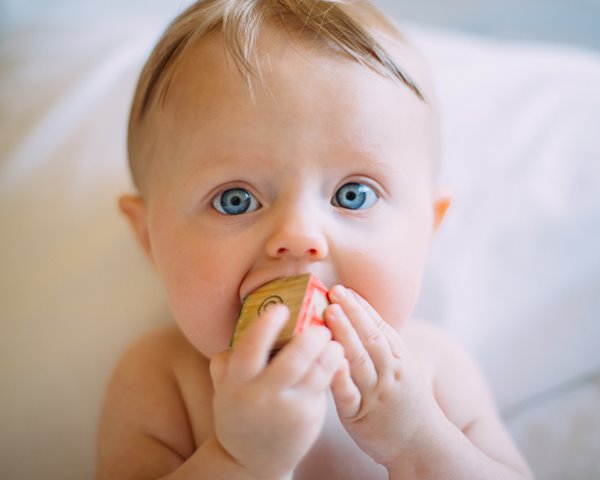Umur Berapakah Bayi Tumbuh Gigi?