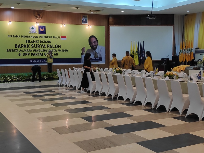 DPP Golkar Bersolek Menyambut Surya Paloh