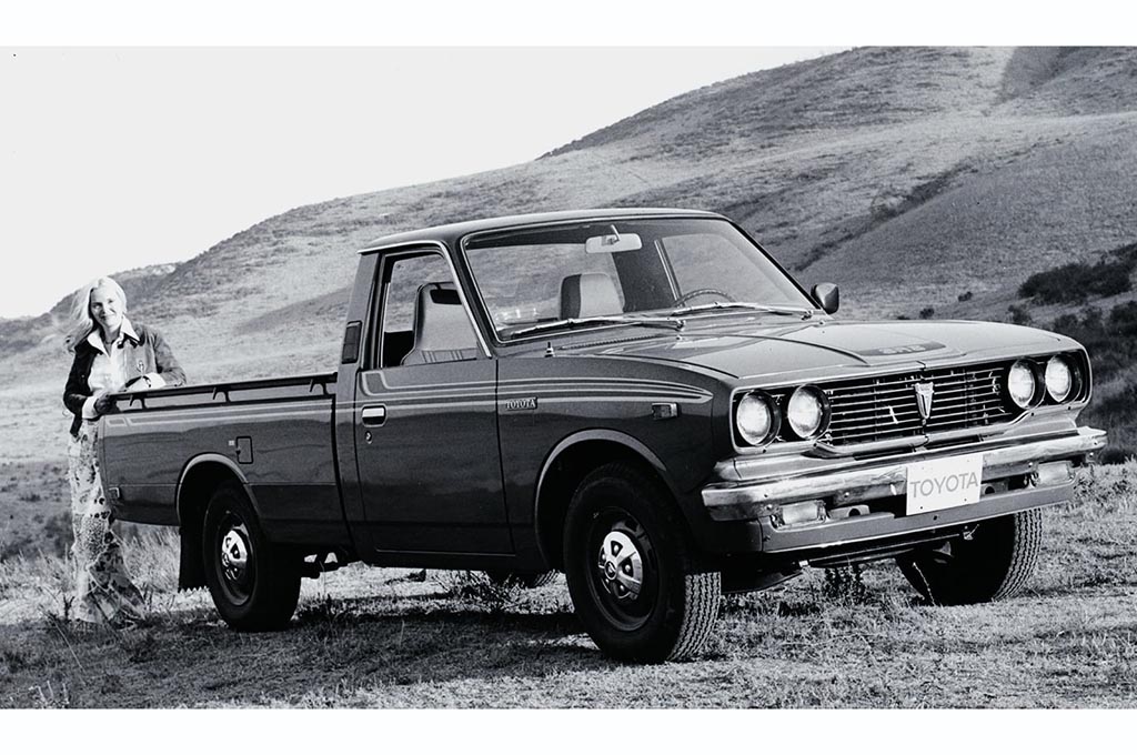 52 tahun roda toyota hilux berputar