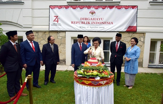 HUT ke-74 RI di Wina, Dubes Djumala Serukan Persatuan