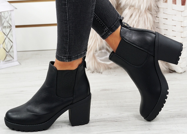 10 Tipe Sepatu Hak Tinggi yang Wanita Harus Tahu